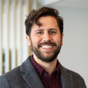 Headshot of Sebastian Velez-Lopez